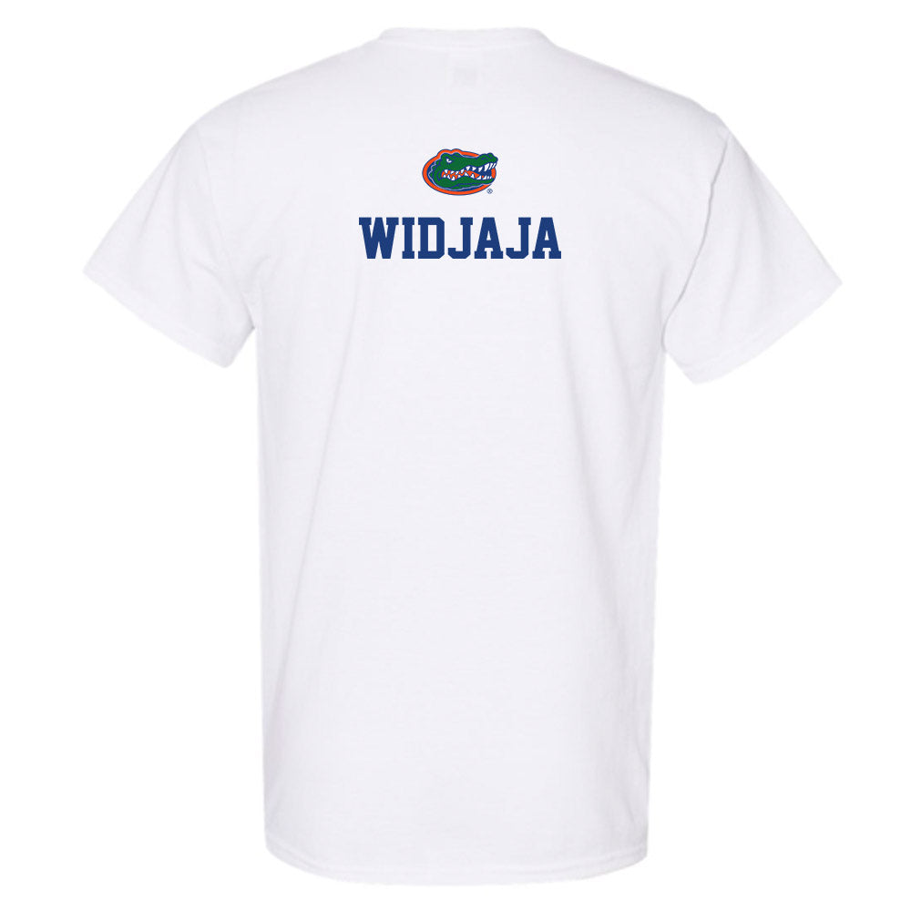 Florida - NCAA Women's Golf : Elaine Widjaja - Classic Shersey T-Shirt