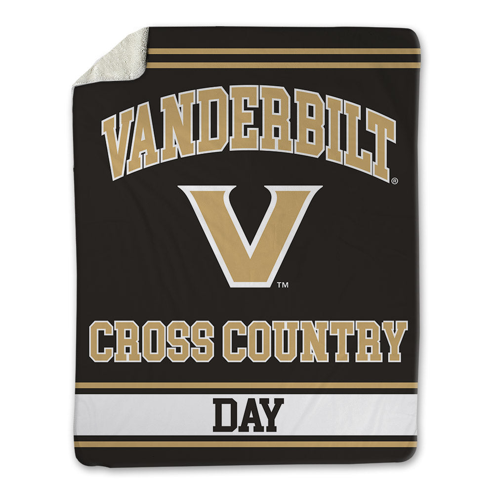 Vanderbilt - NCAA Women's Cross Country : Sofia Day - Blanket-0