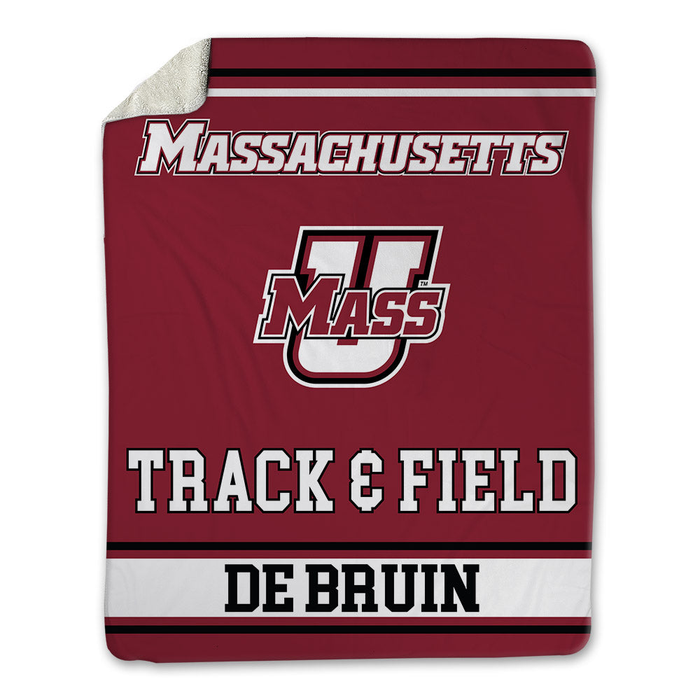 UMass - NCAA Women's Track & Field : Esra de Bruin - Blanket-0
