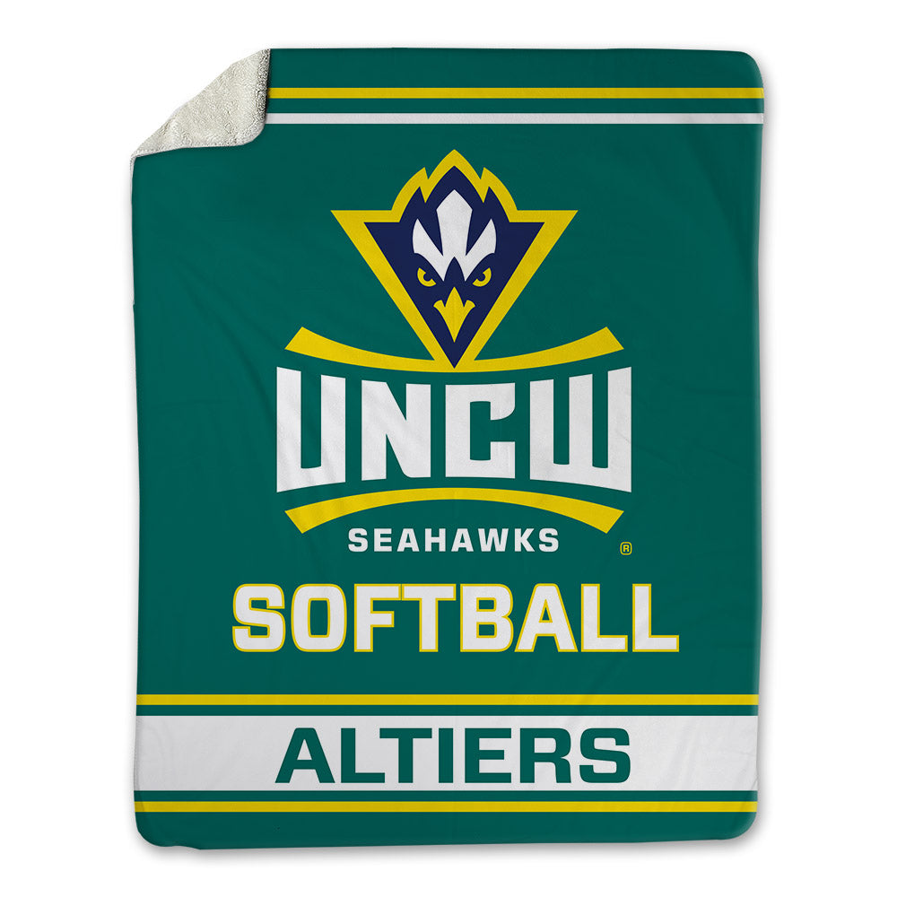 UNC Wilmington - NCAA Softball : Maddy Altiers - Blanket-0