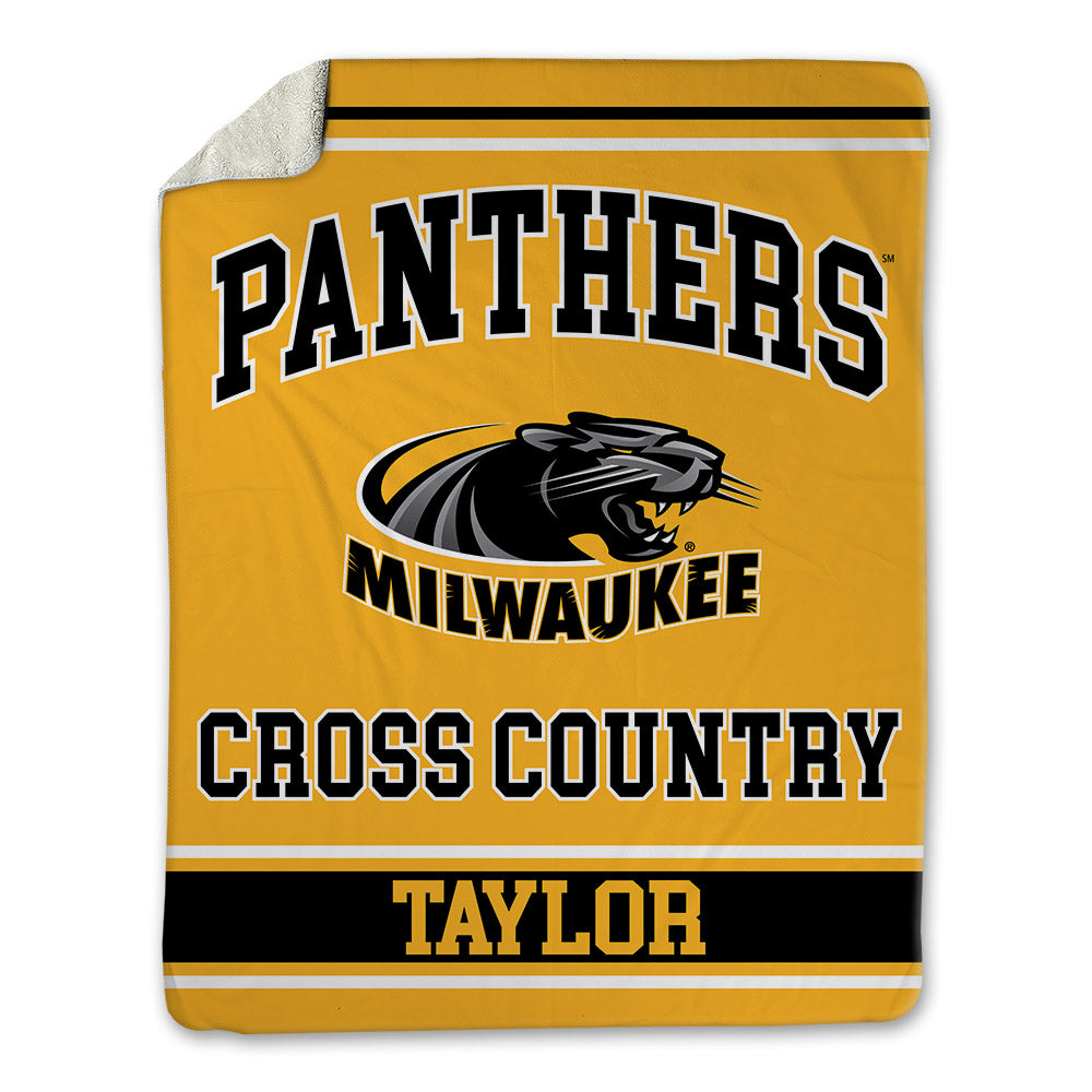 UW Milwaukee - NCAA Women's Cross Country : Janiyah Taylor - Blanket-0