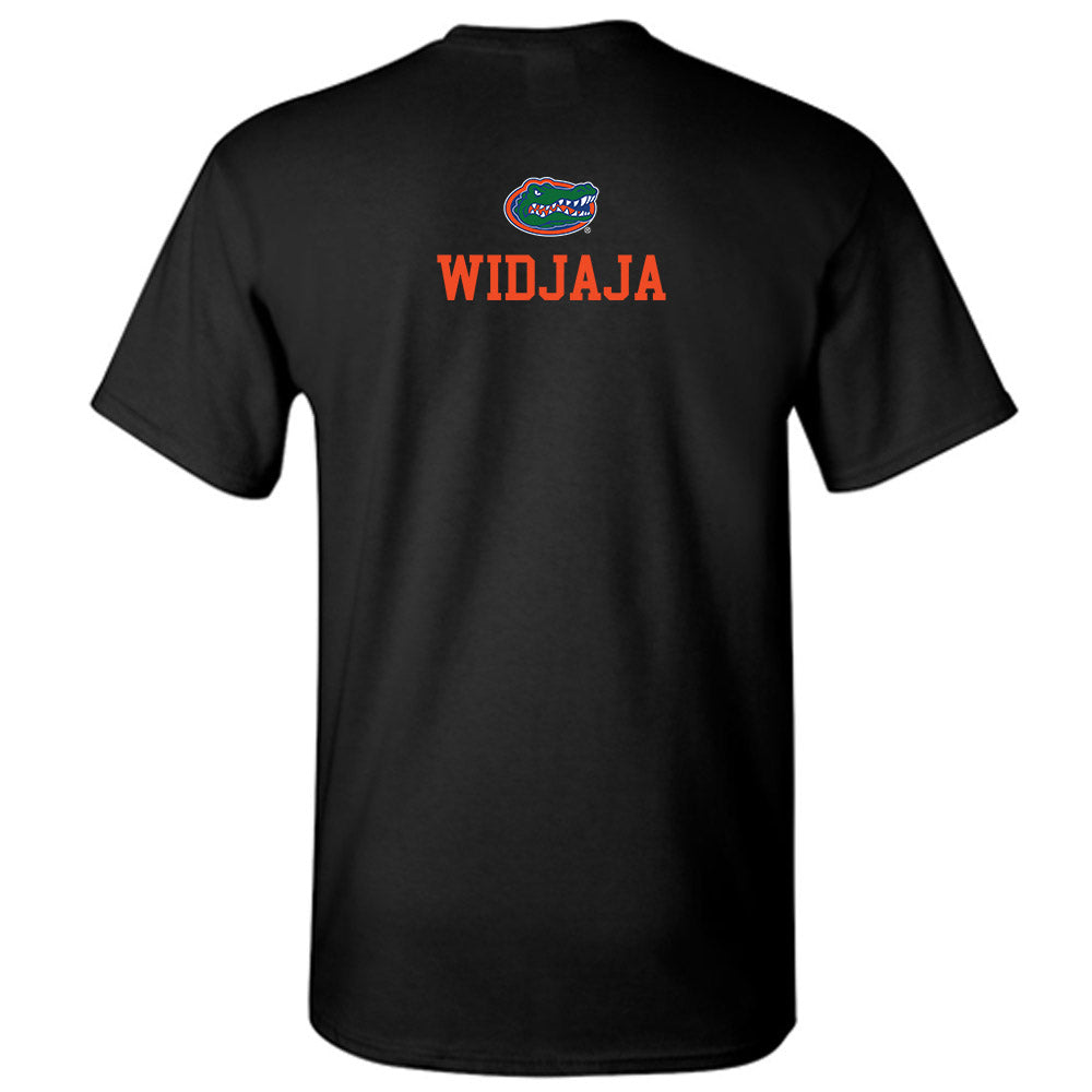 Florida - NCAA Women's Golf : Elaine Widjaja - T-Shirt
