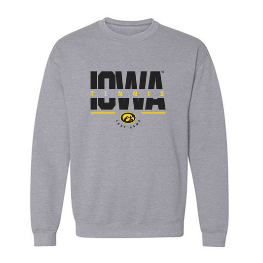 Iowa - NCAA Women's Tennis : Steven Lee - Classic Fashion Shersey Crewneck Sweatshirt-0