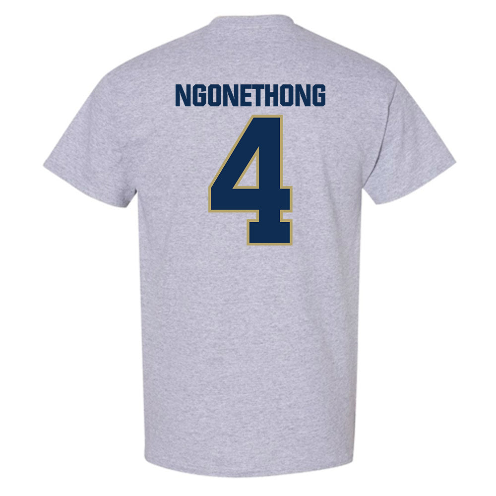 UC Davis - NCAA Men's Soccer : Ian Ngonethong - Classic Shersey T-Shirt