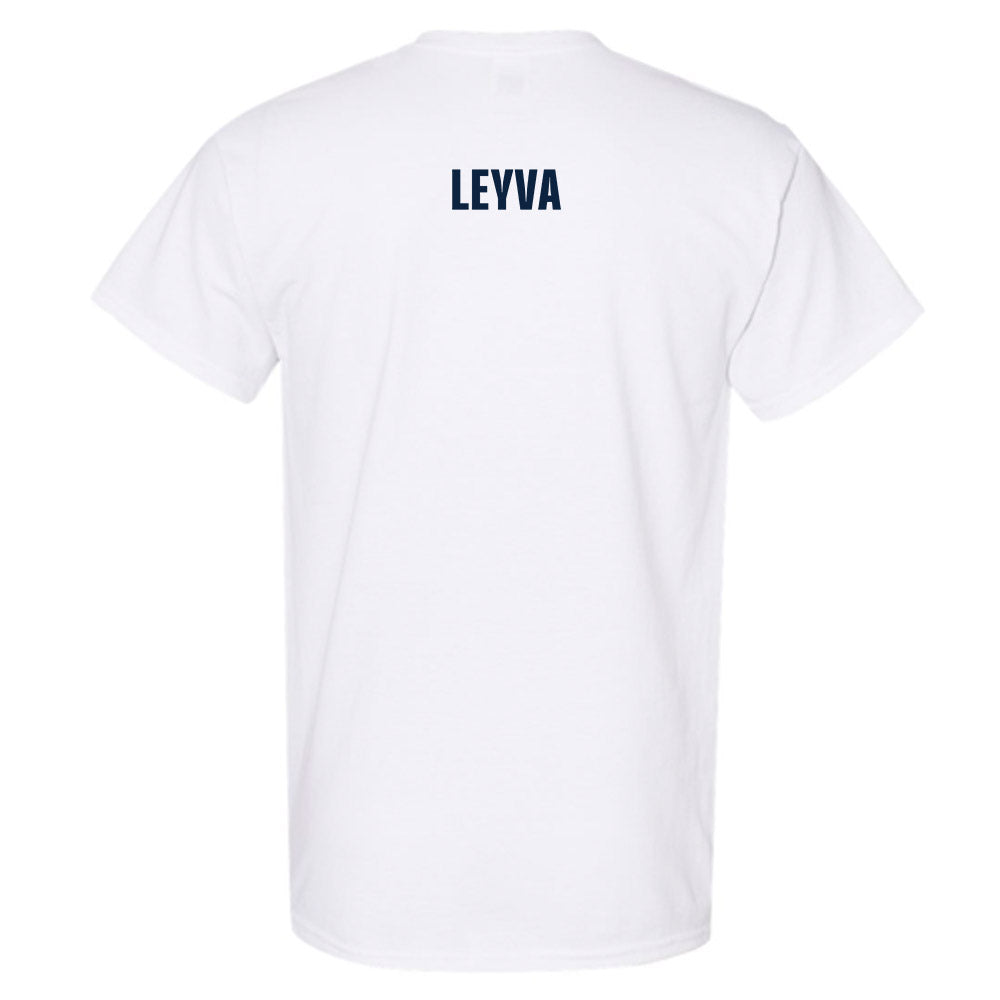 UTSA - NCAA Cheerleading : Araceli Leyva - T-Shirt