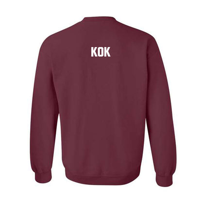 Calvin - NCAA Men's Golf : Reuben Kok - Crewneck Sweatshirt-1