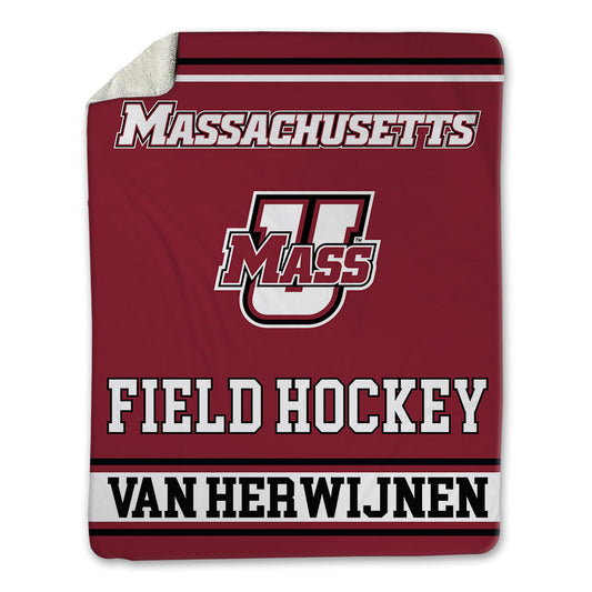 UMass - NCAA Women's Field Hockey : Myrte van Herwijnen - Blanket-0