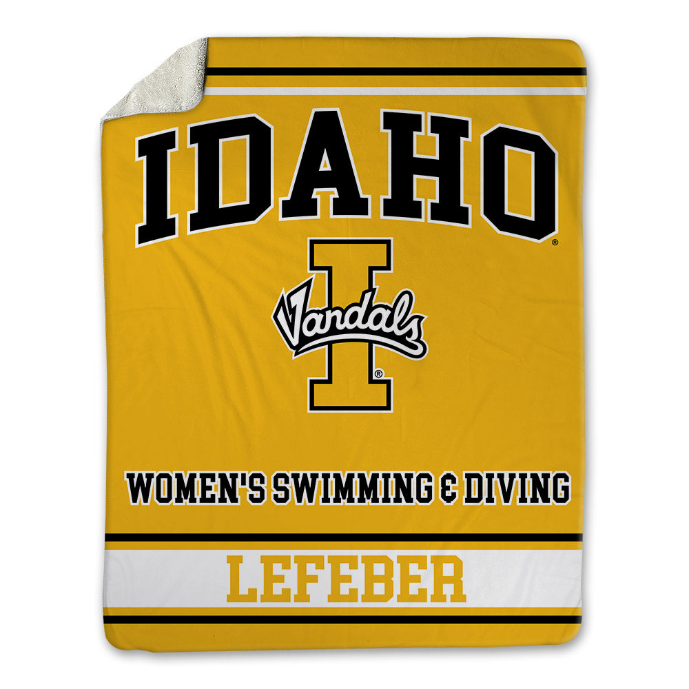 Idaho - NCAA Women's Swimming & Diving : Sienna Lefeber - Blanket-0
