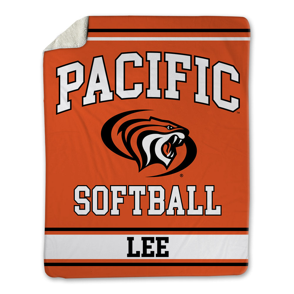 Pacific - NCAA Softball : Asia Lee - Blanket-0