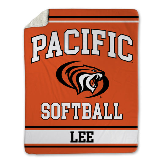 Pacific - NCAA Softball : Asia Lee - Blanket-0