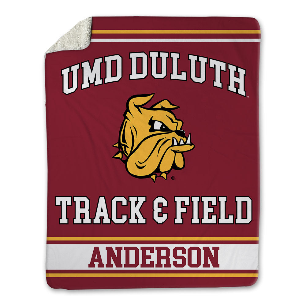 UMN Duluth - NCAA Women's Track & Field : Emily Anderson - Blanket-0