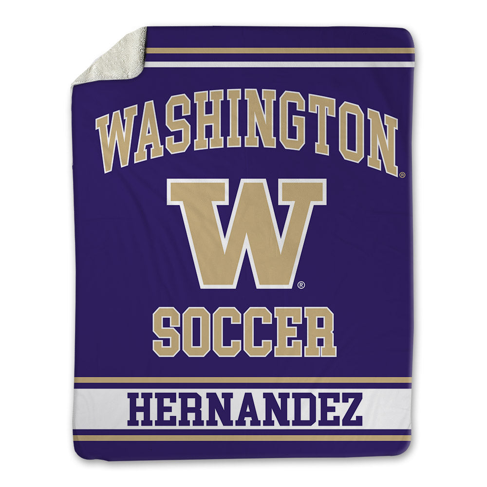 Washington - NCAA Men's Soccer : Kevin Hernandez - Blanket-0