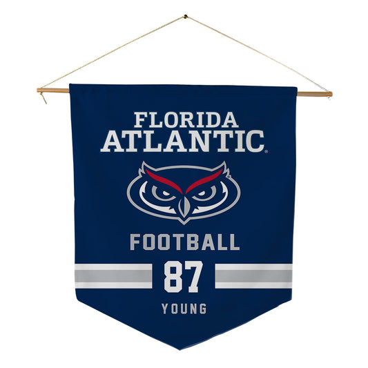 FAU - NCAA Football : Tamez Young - Pennant - 18" x 21"-0