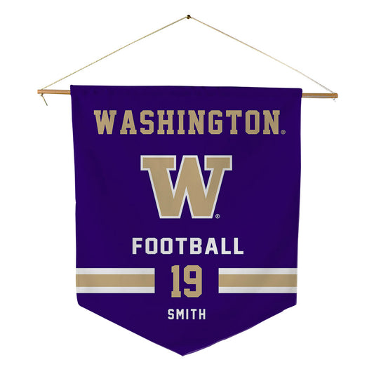 Washington - NCAA Football : Caleb Smith - Pennant - 18" x 21"-0